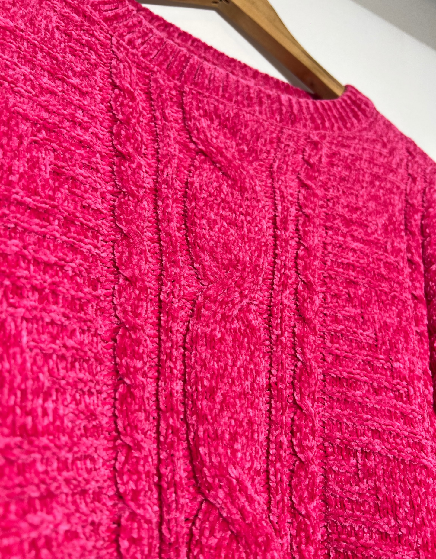 Buzo Sweater Chenille Color Fucsia
