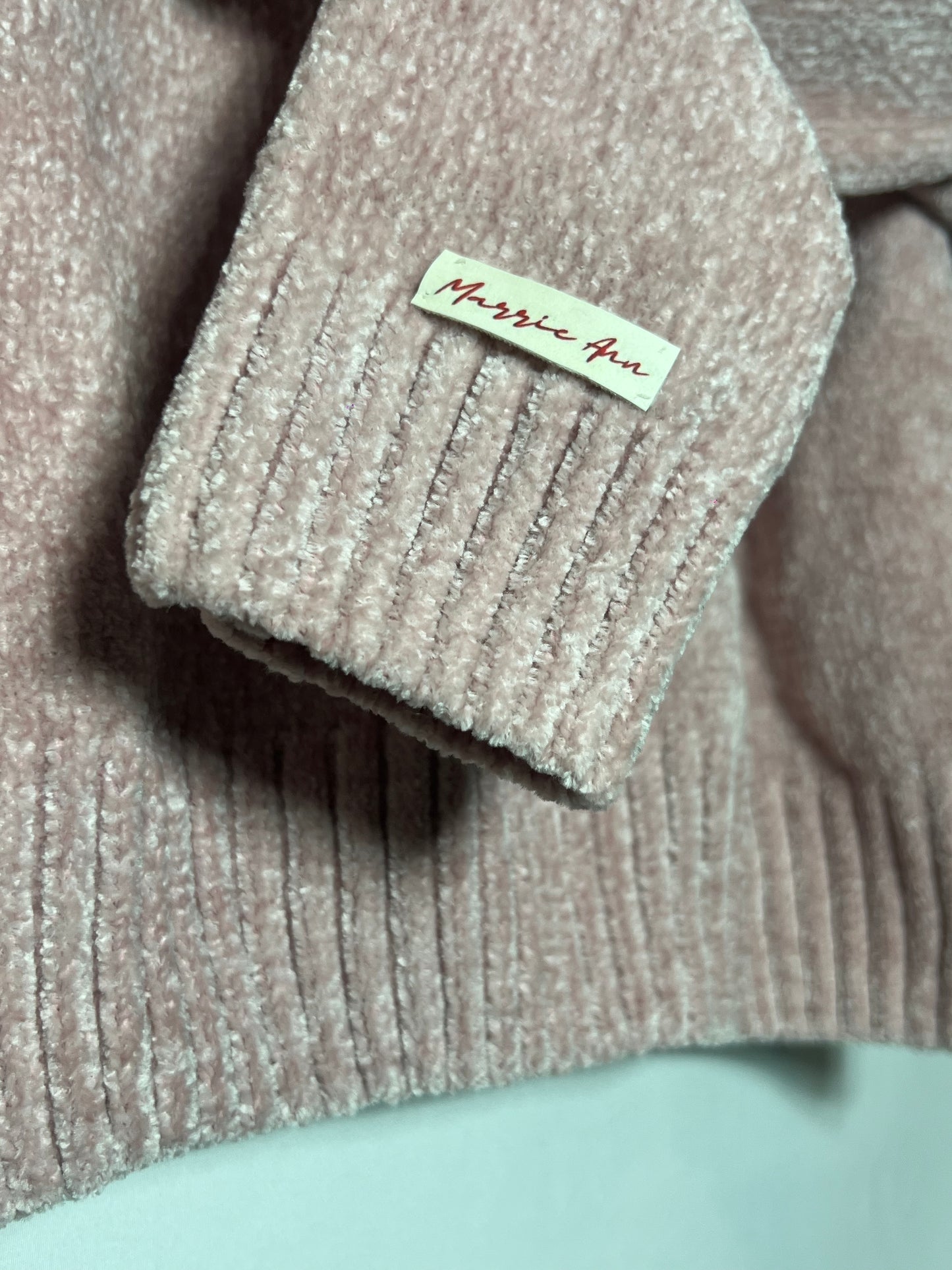 Buzo de Chenille Liso con Faja Elastizada Color Rosa Pálido