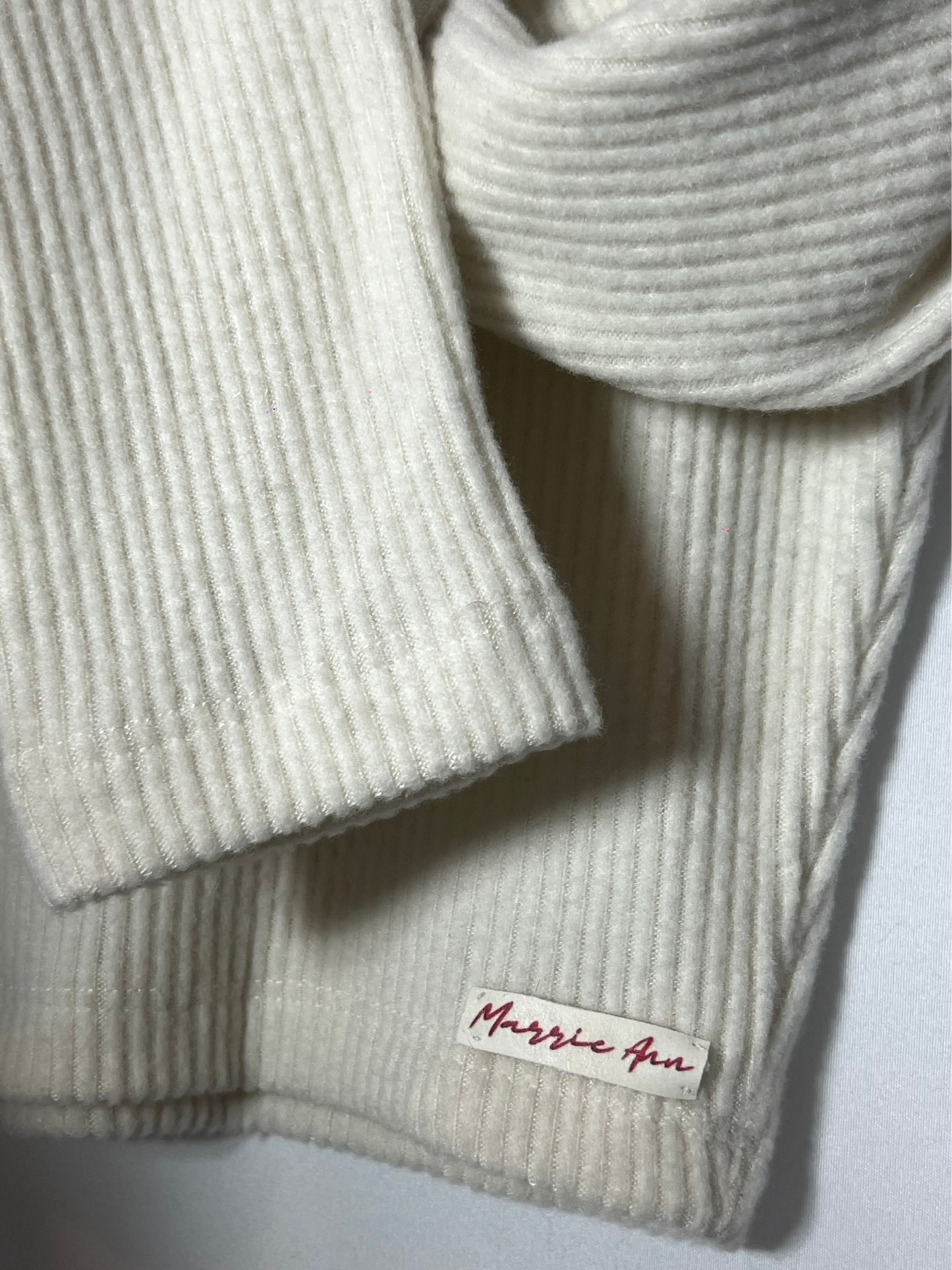 Polera Morley Peludita Color Blanco