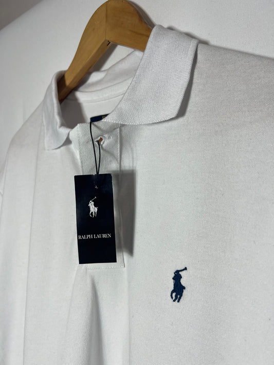 Remera Polo color blanco