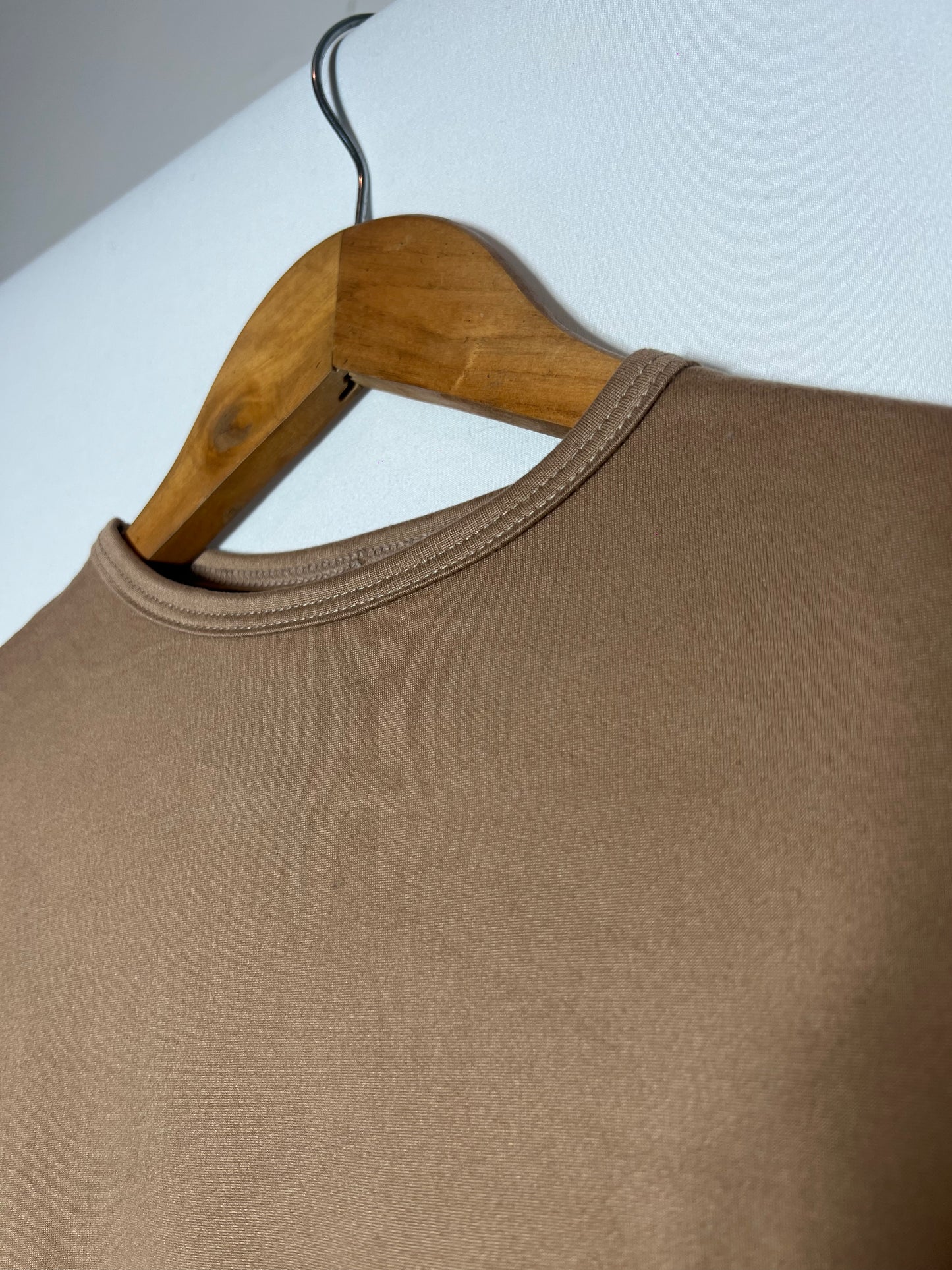 Remera Básica Corta Color Caramelo
